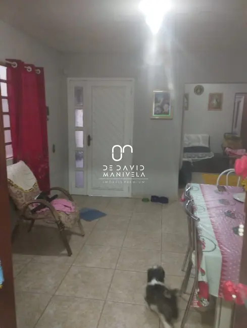 Casa com 2 quartos à venda, 92m2 em Juscelino Kubitschek, Santa Maria - RS - imagem 3 Foto 3 de Casa com 2 quartos à venda, 92m2 em Juscelino Kubitschek, Santa Maria - RS