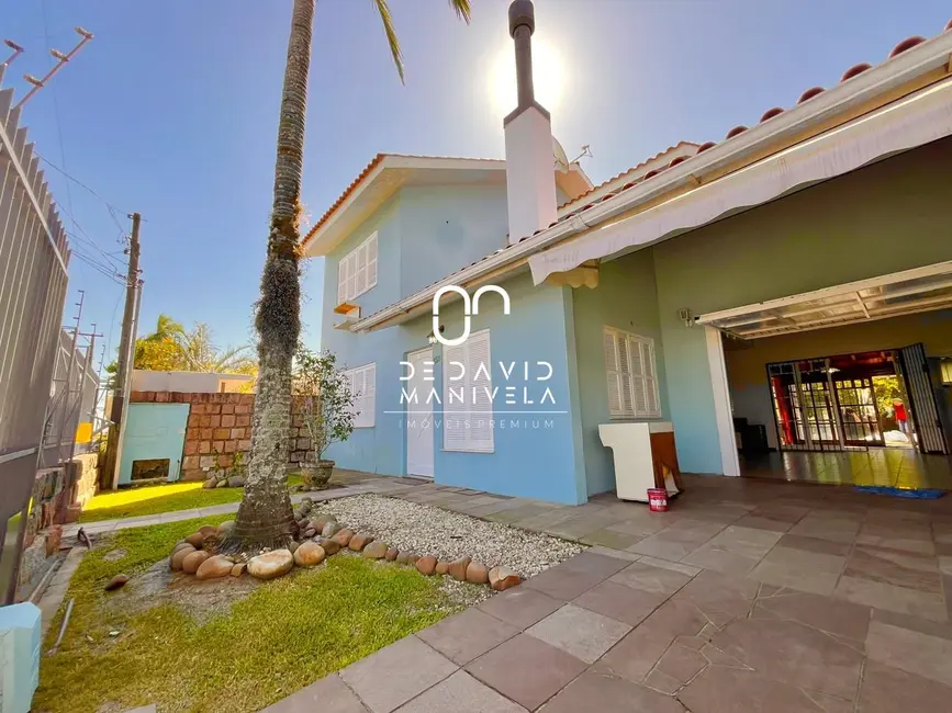 Casa com 3 quartos para alugar, 160m2 em Duque de Caxias, Santa Maria - RS - imagem 1 Foto 1 de Casa com 3 quartos para alugar, 160m2 em Duque de Caxias, Santa Maria - RS