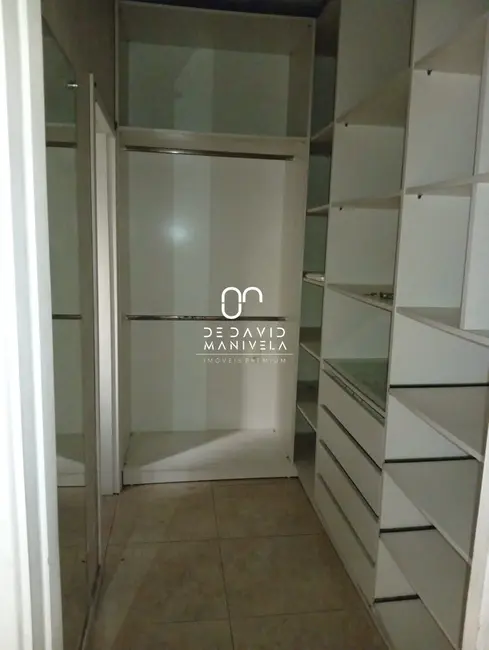 Casa com 2 quartos à venda, 110m2 em Juscelino Kubitschek, Santa Maria - RS - imagem 5 Foto 5 de Casa com 2 quartos à venda, 110m2 em Juscelino Kubitschek, Santa Maria - RS