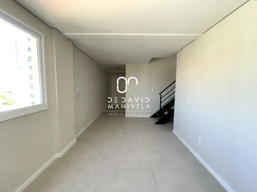 Foto 4 de Apartamento com 2 quartos à venda, 120m2 em Nossa Senhora Medianeira, Santa Maria - RS