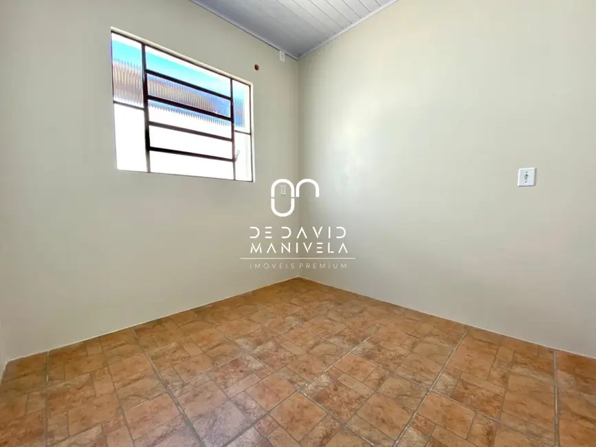 Armazém / Galpão com 1 quarto para alugar, 140m2 em Pinheiro Machado, Santa Maria - RS - imagem 7 Foto 7 de Armazém / Galpão com 1 quarto para alugar, 140m2 em Pinheiro Machado, Santa Maria - RS