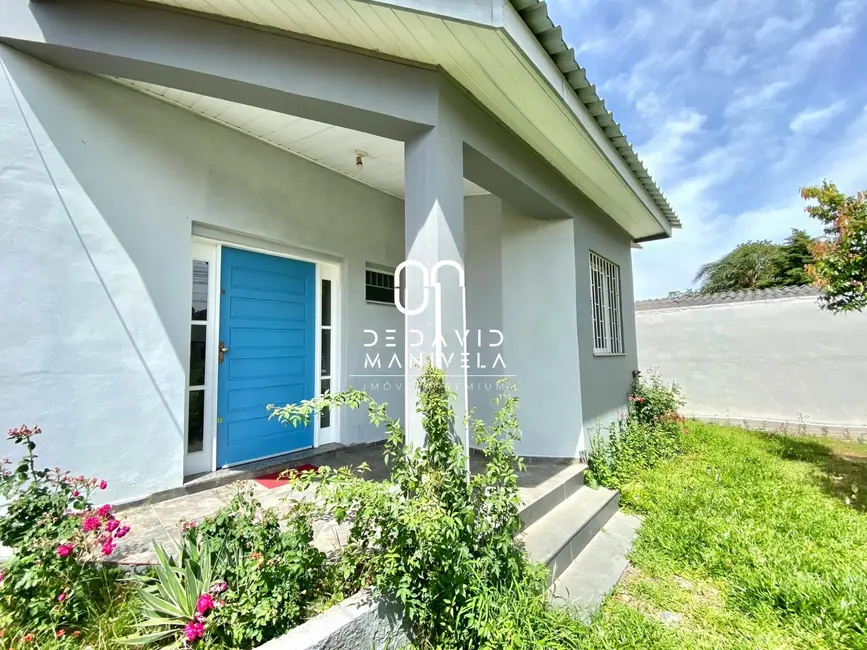 Casa com 3 quartos para alugar, 118m2 em Itararé, Santa Maria - RS - imagem 1 Foto 1 de Casa com 3 quartos para alugar, 118m2 em Itararé, Santa Maria - RS