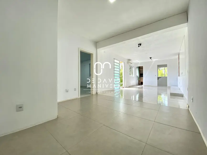 Casa com 3 quartos para alugar, 118m2 em Itararé, Santa Maria - RS - imagem 9 Foto 9 de Casa com 3 quartos para alugar, 118m2 em Itararé, Santa Maria - RS