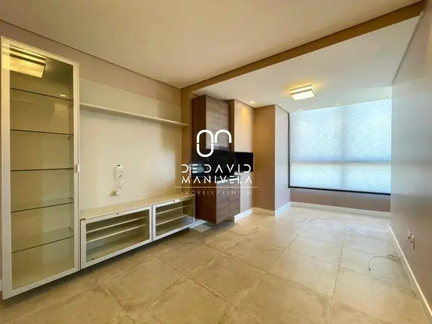 Apartamento com 2 quartos para alugar, 84m2 em Nonoai, Santa Maria - RS - imagem 4 Foto 4 de Apartamento com 2 quartos para alugar, 84m2 em Nonoai, Santa Maria - RS
