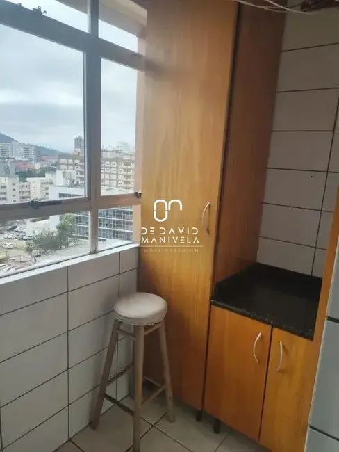 Apartamento com 2 quartos para alugar, 95m2 em Centro, Santa Maria - RS - imagem 6 Foto 6 de Apartamento com 2 quartos para alugar, 95m2 em Centro, Santa Maria - RS