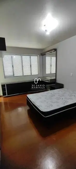 Apartamento com 2 quartos para alugar, 95m2 em Centro, Santa Maria - RS - imagem 9 Foto 9 de Apartamento com 2 quartos para alugar, 95m2 em Centro, Santa Maria - RS