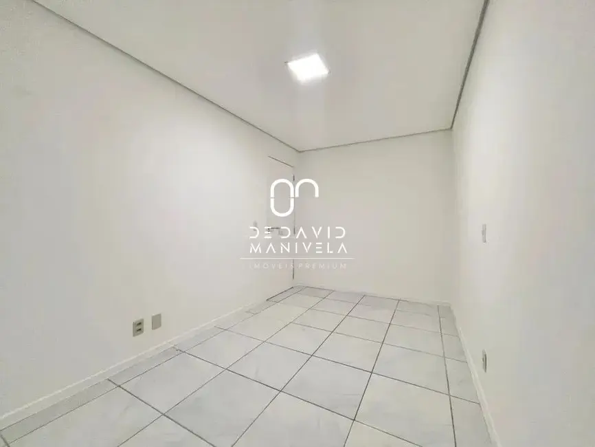 Foto 7 de Apartamento com 2 quartos para alugar, 70m2 em Bonfim, Santa Maria - RS