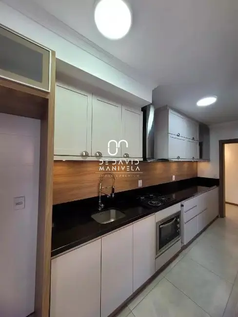 Apartamento com 2 quartos para alugar, 87m2 em Nossa Senhora de Fátima, Santa Maria - RS - imagem 7 Foto 7 de Apartamento com 2 quartos para alugar, 87m2 em Nossa Senhora de Fátima, Santa Maria - RS