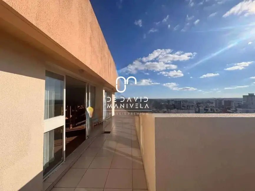 Foto 6 de Apartamento com 3 quartos para alugar, 104m2 em Centro, Santa Maria - RS
