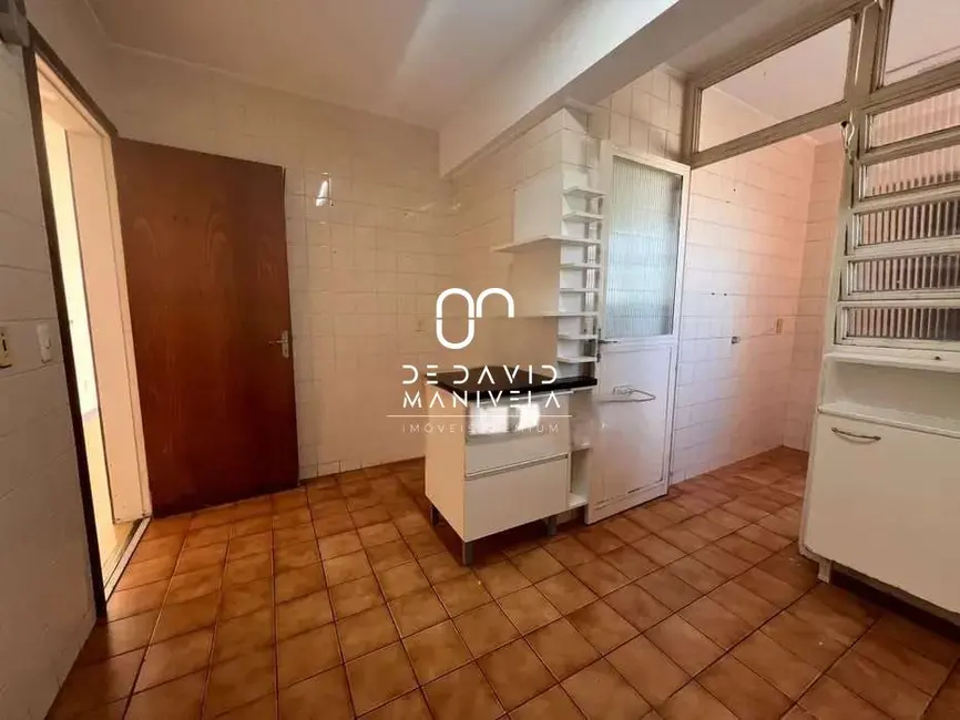 Foto 4 de Apartamento com 3 quartos para alugar, 104m2 em Centro, Santa Maria - RS