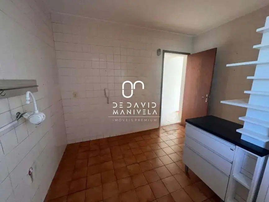 Foto 9 de Apartamento com 3 quartos para alugar, 104m2 em Centro, Santa Maria - RS
