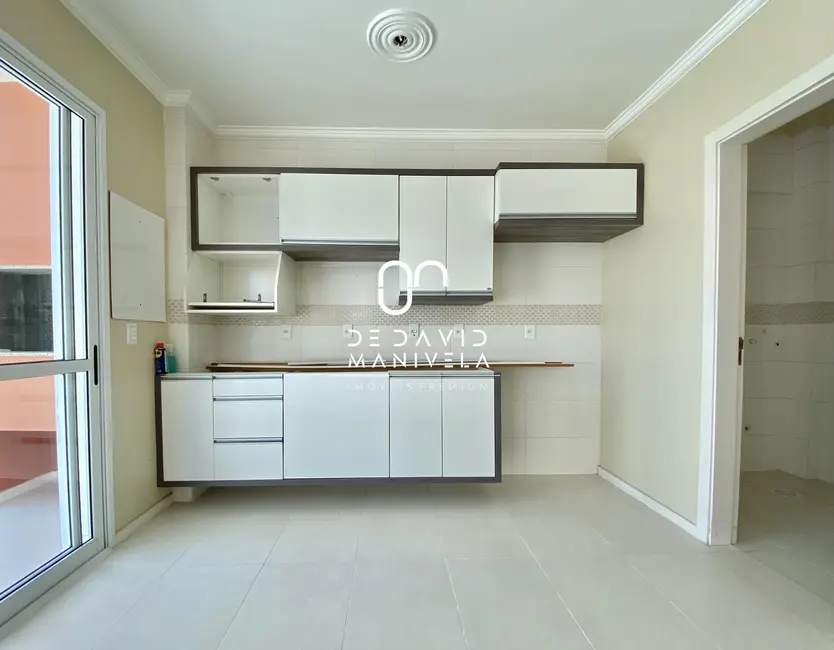 Foto 7 de Cobertura com 3 quartos para alugar, 112m2 em Centro, Santa Maria - RS