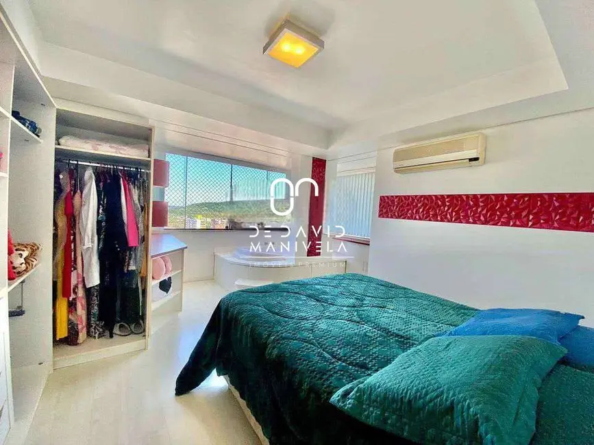Apartamento com 2 quartos para alugar, 104m2 em Nossa Senhora Medianeira, Santa Maria - RS - imagem 4 Foto 4 de Apartamento com 2 quartos para alugar, 104m2 em Nossa Senhora Medianeira, Santa Maria - RS