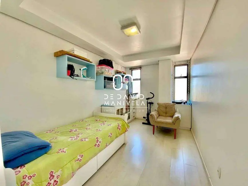 Apartamento com 2 quartos para alugar, 104m2 em Nossa Senhora Medianeira, Santa Maria - RS - imagem 2 Foto 2 de Apartamento com 2 quartos para alugar, 104m2 em Nossa Senhora Medianeira, Santa Maria - RS