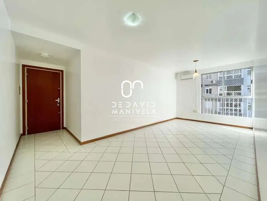 Apartamento com 3 quartos para alugar, 108m2 em Nossa Senhora das Dores, Santa Maria - RS - imagem 8 Foto 8 de Apartamento com 3 quartos para alugar, 108m2 em Nossa Senhora das Dores, Santa Maria - RS