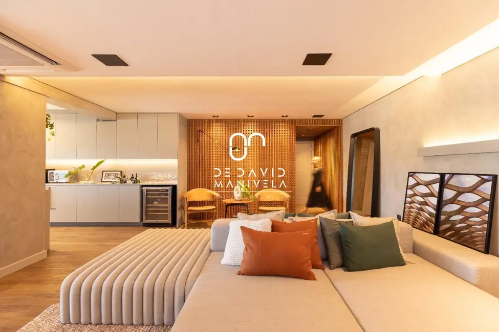 Foto 2 de Apartamento com 3 quartos à venda, 220m2 em Nossa Senhora de Lourdes, Santa Maria - RS