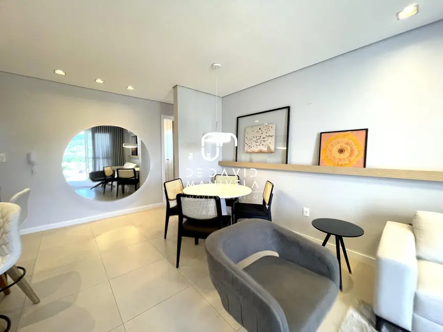 Foto 6 de Apartamento com 2 quartos à venda, 70m2 em São José, Santa Maria - RS