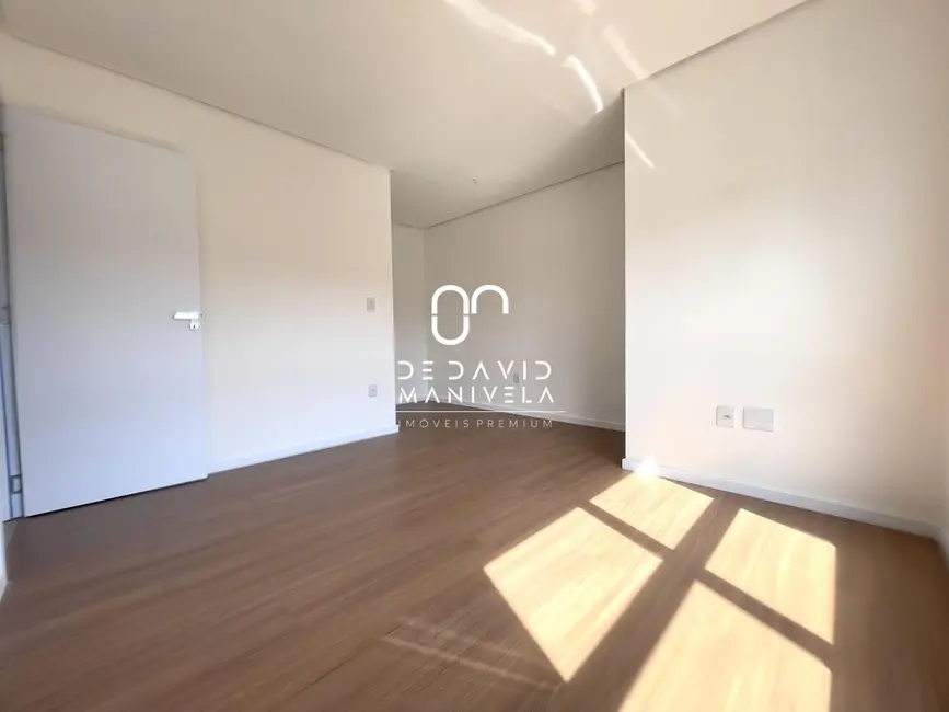 Foto 9 de Apartamento com 2 quartos à venda, 73m2 em Nossa Senhora de Lourdes, Santa Maria - RS