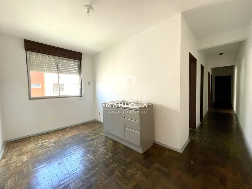 Foto 2 de Apartamento com 3 quartos à venda, 66m2 em Nonoai, Santa Maria - RS