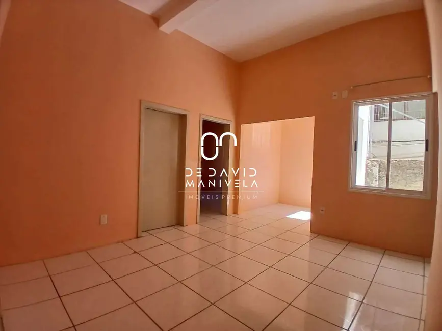 Foto 4 de Apartamento com 2 quartos para alugar, 44m2 em Centro, Santa Maria - RS