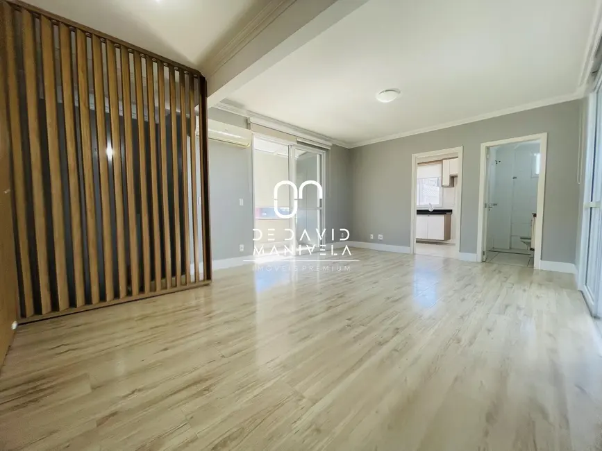 Foto 1 de Cobertura com 2 quartos à venda, 126m2 em Centro, Santa Maria - RS