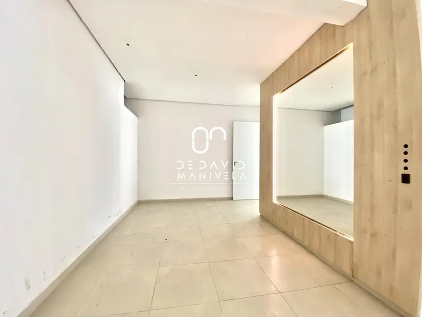 Foto 5 de Sala Comercial com 2 quartos para alugar, 186m2 em Centro, Santa Maria - RS