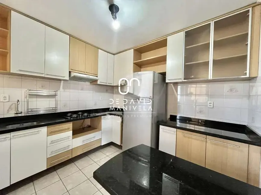 Foto 4 de Apartamento com 3 quartos para alugar, 98m2 em Centro, Santa Maria - RS