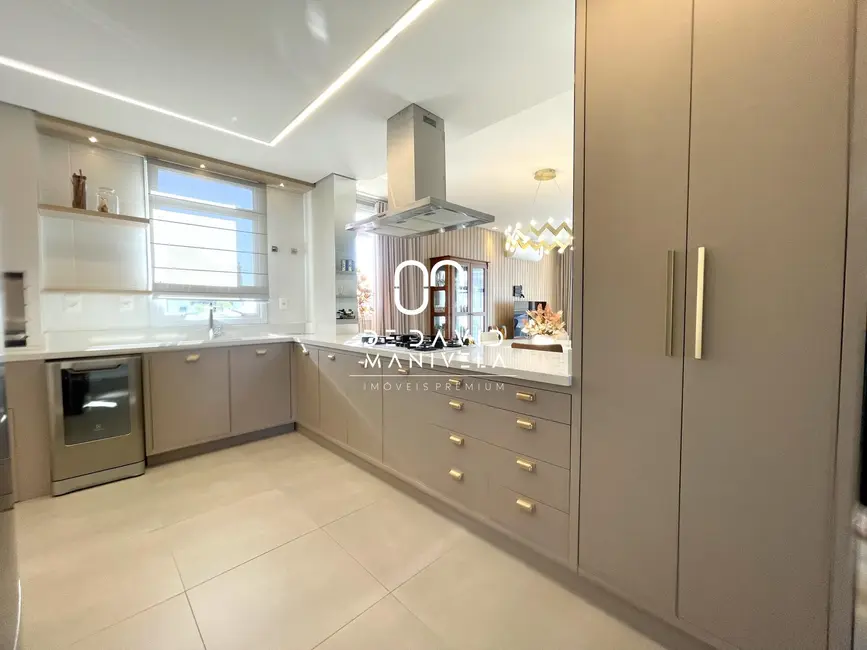 Foto 8 de Apartamento com 3 quartos à venda, 140m2 em Centro, Santa Maria - RS