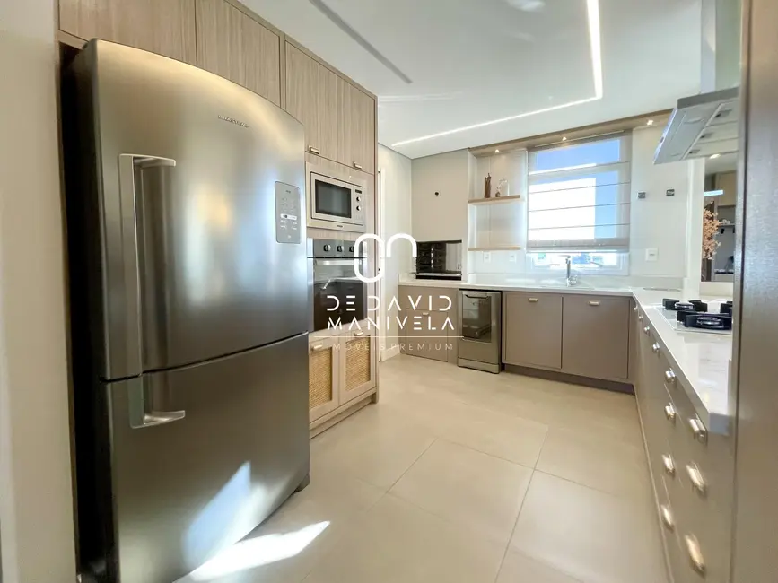 Foto 7 de Apartamento com 3 quartos à venda, 140m2 em Centro, Santa Maria - RS