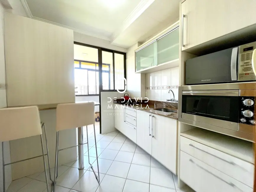 Foto 4 de Apartamento com 2 quartos à venda, 102m2 em Bonfim, Santa Maria - RS