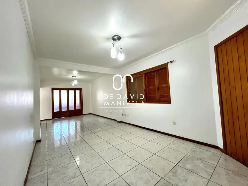 Foto 7 de Casa com 2 quartos à venda, 190m2 em Camobi, Santa Maria - RS