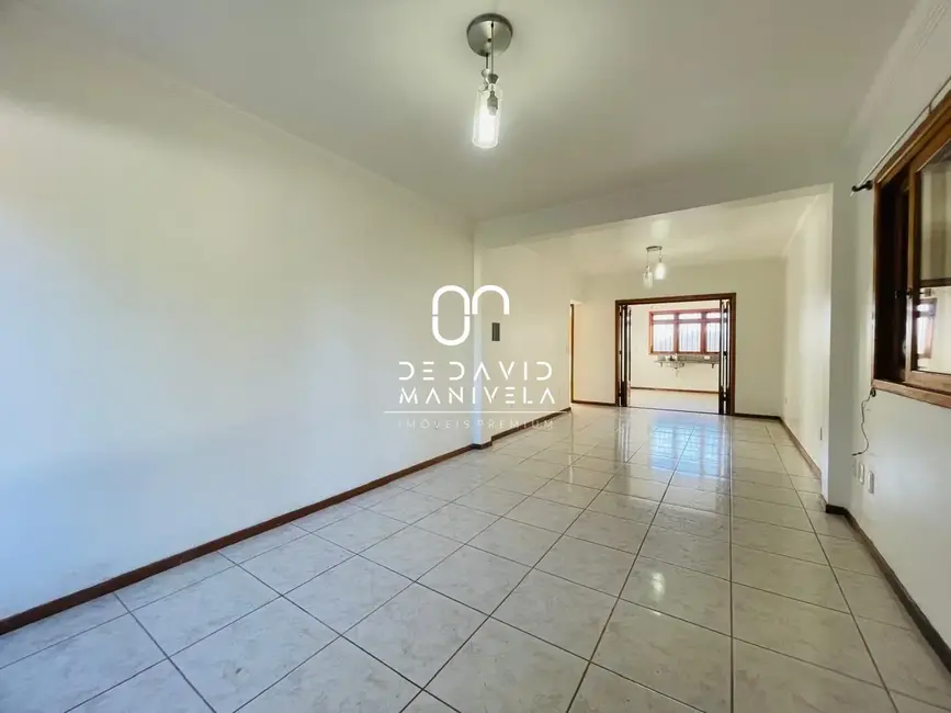 Foto 5 de Casa com 2 quartos para alugar, 190m2 em Camobi, Santa Maria - RS