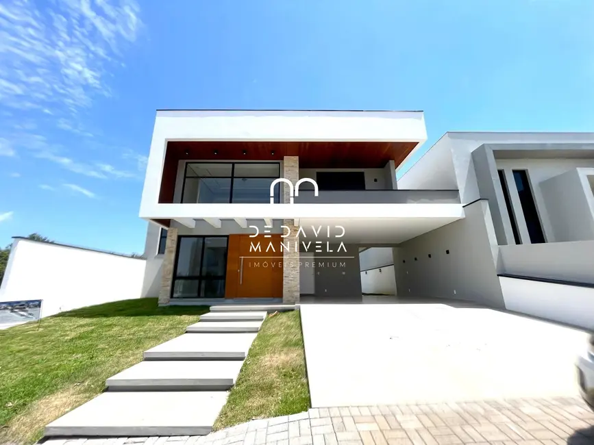 Foto 1 de Casa de Condomínio com 3 quartos à venda, 192m2 em Camobi, Santa Maria - RS