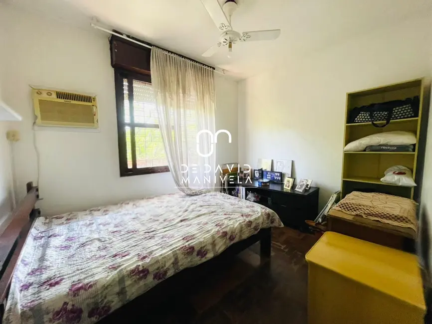 Foto 6 de Casa com 3 quartos à venda, 153m2 em Patronato, Santa Maria - RS