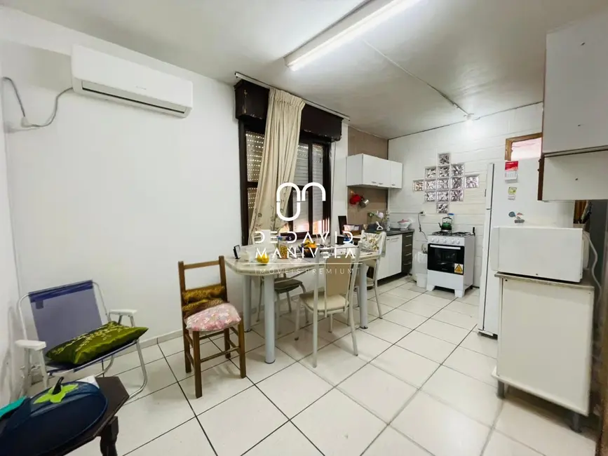 Foto 5 de Casa com 3 quartos à venda, 153m2 em Patronato, Santa Maria - RS