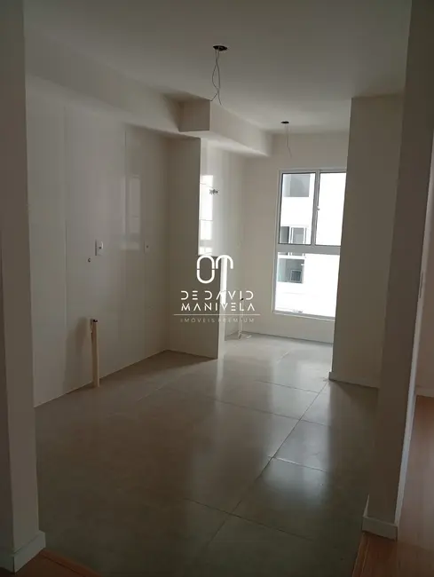 Foto 3 de Apartamento com 2 quartos à venda, 52m2 em Camobi, Santa Maria - RS