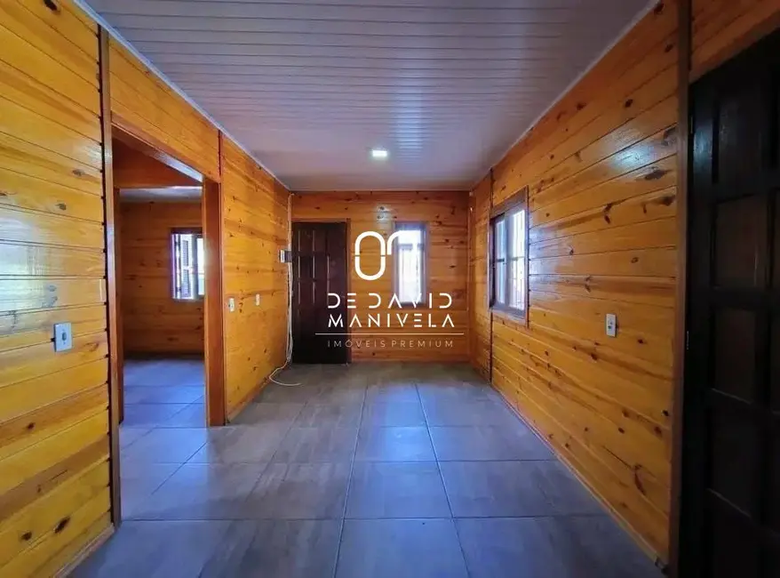 Foto 5 de Casa com 2 quartos para alugar, 52m2 em Camobi, Santa Maria - RS