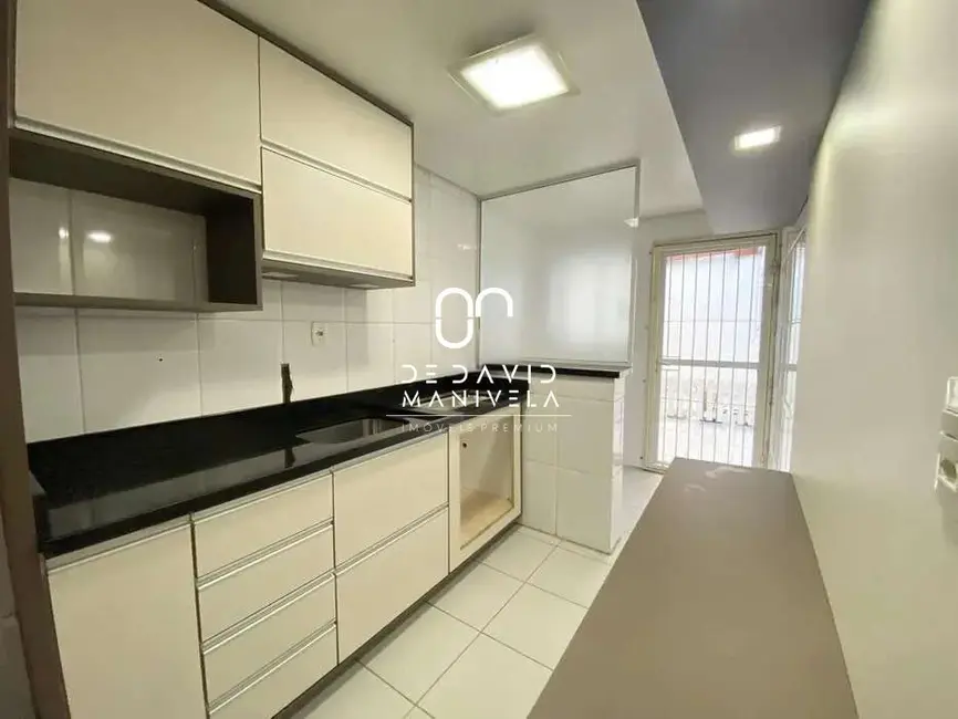 Foto 2 de Apartamento com 2 quartos para alugar, 74m2 em Nossa Senhora de Lourdes, Santa Maria - RS