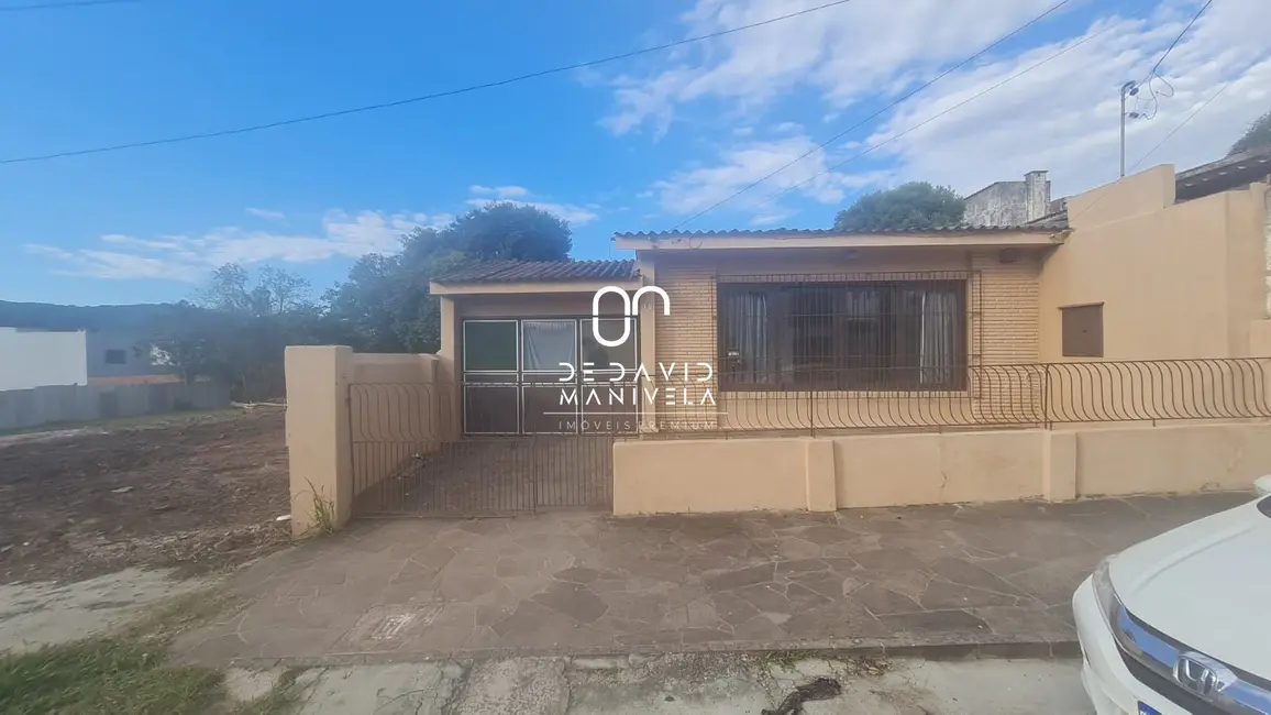 Foto 1 de Casa com 3 quartos para alugar, 170m2 em Santa Maria - RS