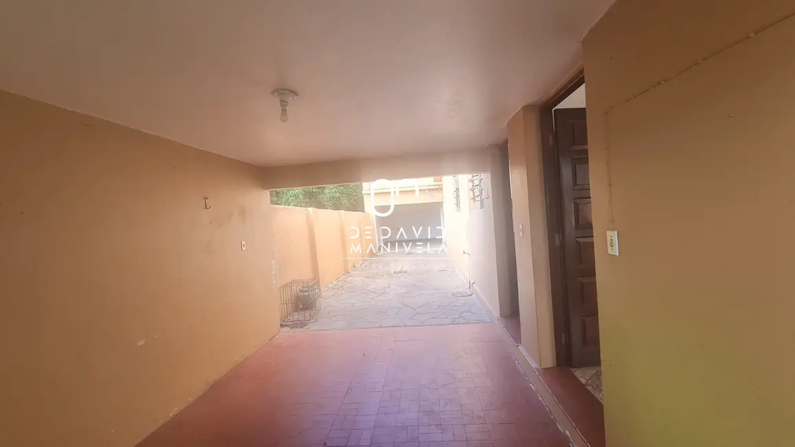 Foto 8 de Casa com 3 quartos para alugar, 170m2 em Santa Maria - RS