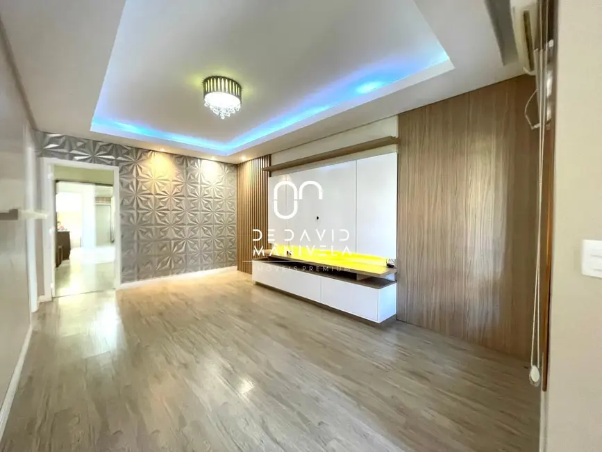 Foto 3 de Casa com 2 quartos à venda, 96m2 em Camobi, Santa Maria - RS