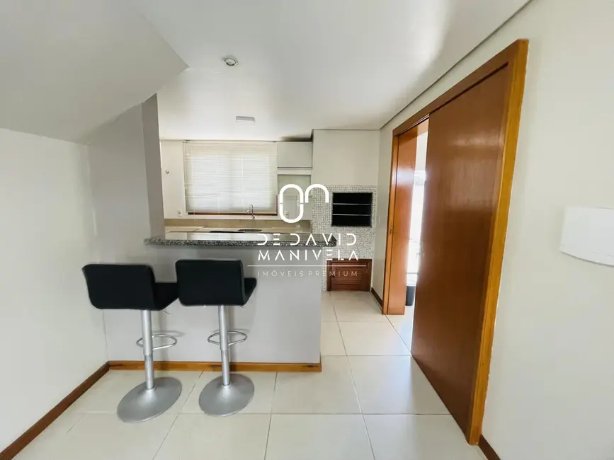 Foto 4 de Casa com 3 quartos para alugar, 97m2 em Camobi, Santa Maria - RS
