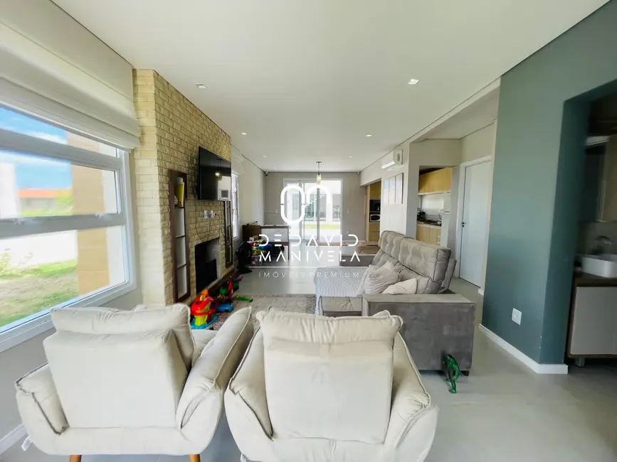 Foto 6 de Casa com 3 quartos à venda, 265m2 em Camobi, Santa Maria - RS