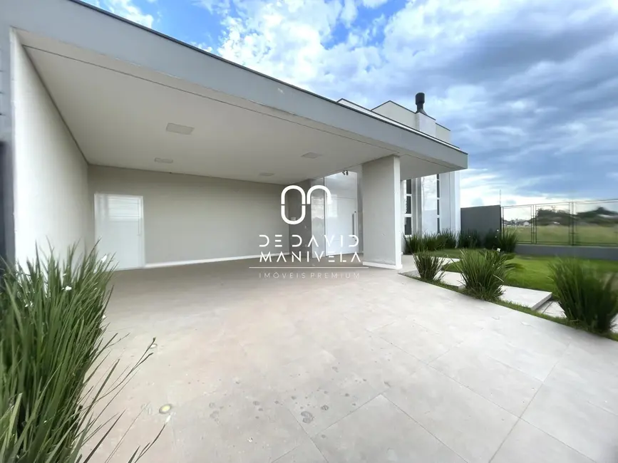 Foto 3 de Casa com 3 quartos à venda, 203m2 em Camobi, Santa Maria - RS