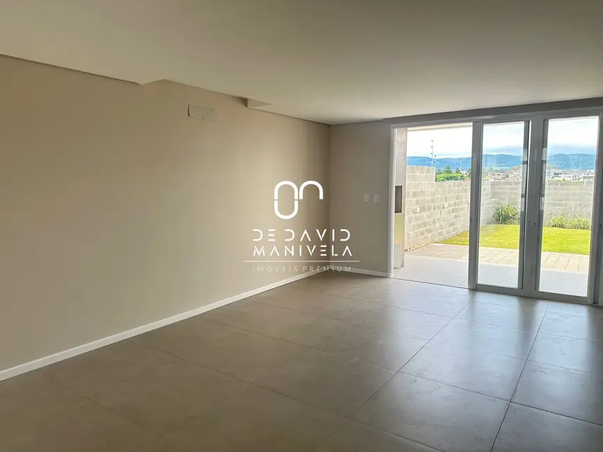 Foto 7 de Casa com 3 quartos à venda, 166m2 em Camobi, Santa Maria - RS