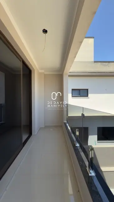 Foto 9 de Casa com 3 quartos à venda, 146m2 em Camobi, Santa Maria - RS