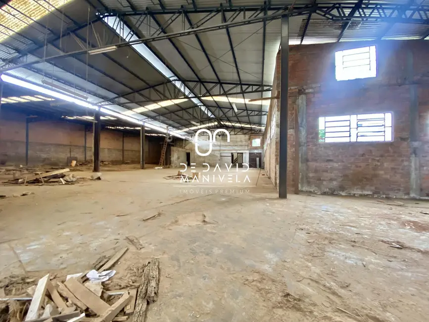 Armazém / Galpão para alugar, 1100m2 em Duque de Caxias, Santa Maria - RS - imagem 4 Foto 4 de Armazém / Galpão para alugar, 1100m2 em Duque de Caxias, Santa Maria - RS