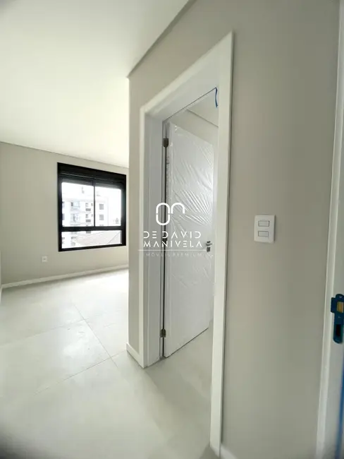 Apartamento com 2 quartos à venda, 80m2 em Camobi, Santa Maria - RS - imagem 8 Foto 8 de Apartamento com 2 quartos à venda, 80m2 em Camobi, Santa Maria - RS