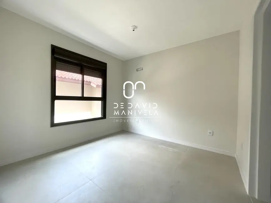 Foto 6 de Apartamento com 1 quarto à venda, 33m2 em Camobi, Santa Maria - RS