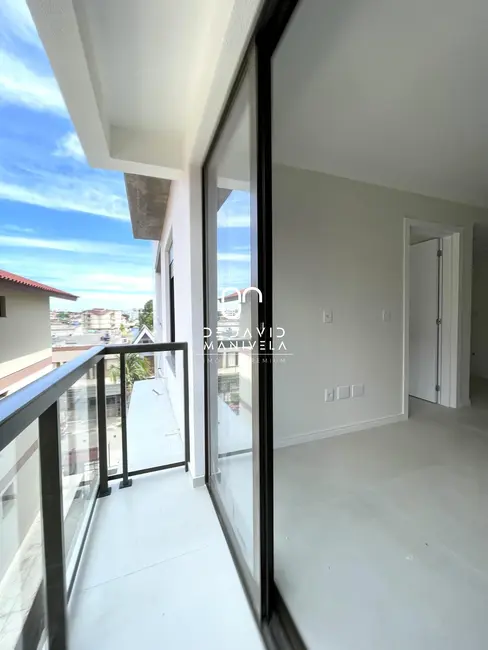 Foto 5 de Apartamento com 1 quarto à venda, 33m2 em Camobi, Santa Maria - RS